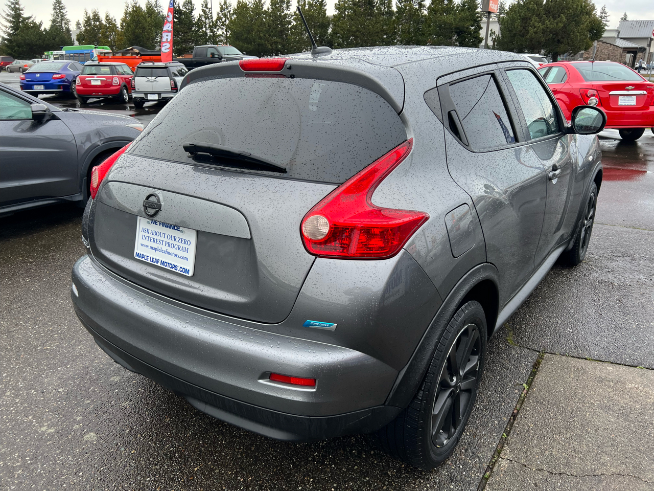 Nissan Juke 5dr Wgn CVT SV AWD 2013