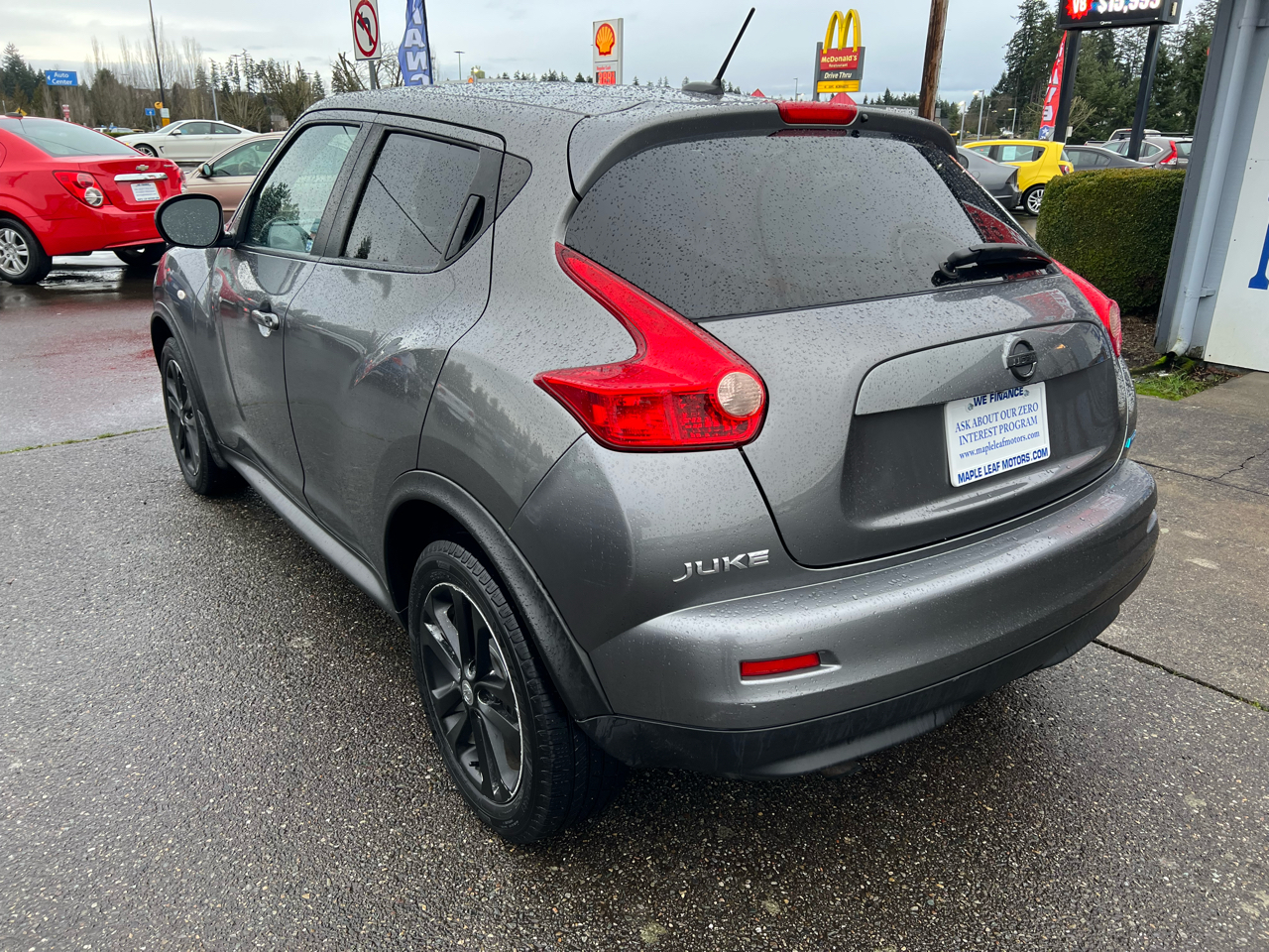 Nissan Juke 5dr Wgn CVT SV AWD 2013