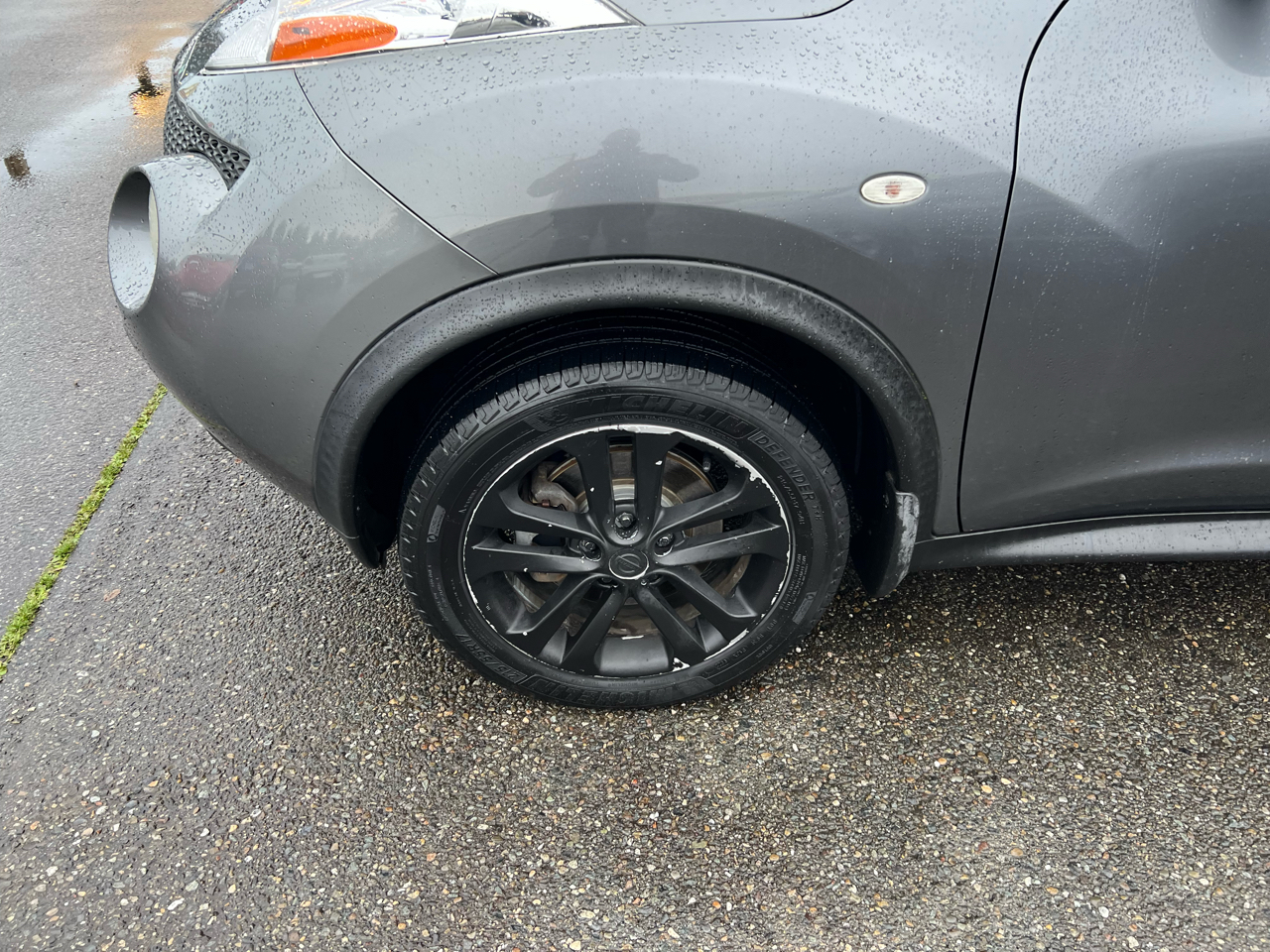 Nissan Juke 5dr Wgn CVT SV AWD 2013