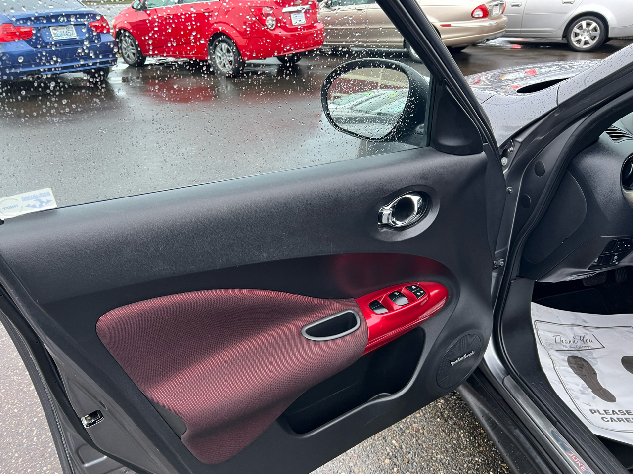 Nissan Juke 5dr Wgn CVT SV AWD 2013