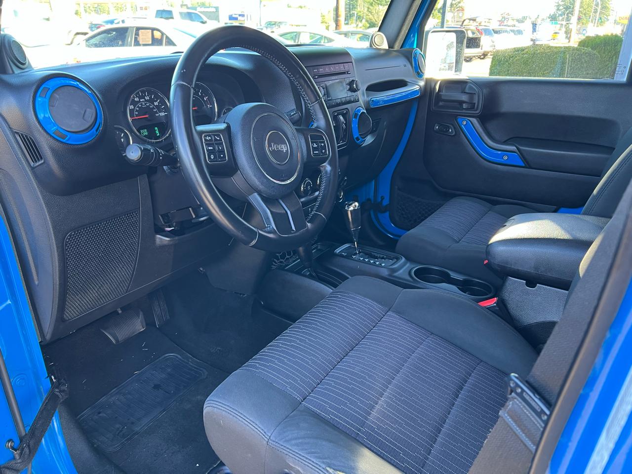 Jeep Wrangler Unlimited 4WD 4dr Sport 2011