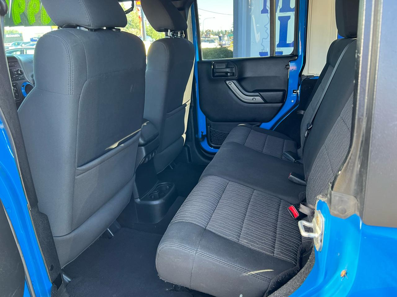 Jeep Wrangler Unlimited 4WD 4dr Sport 2011