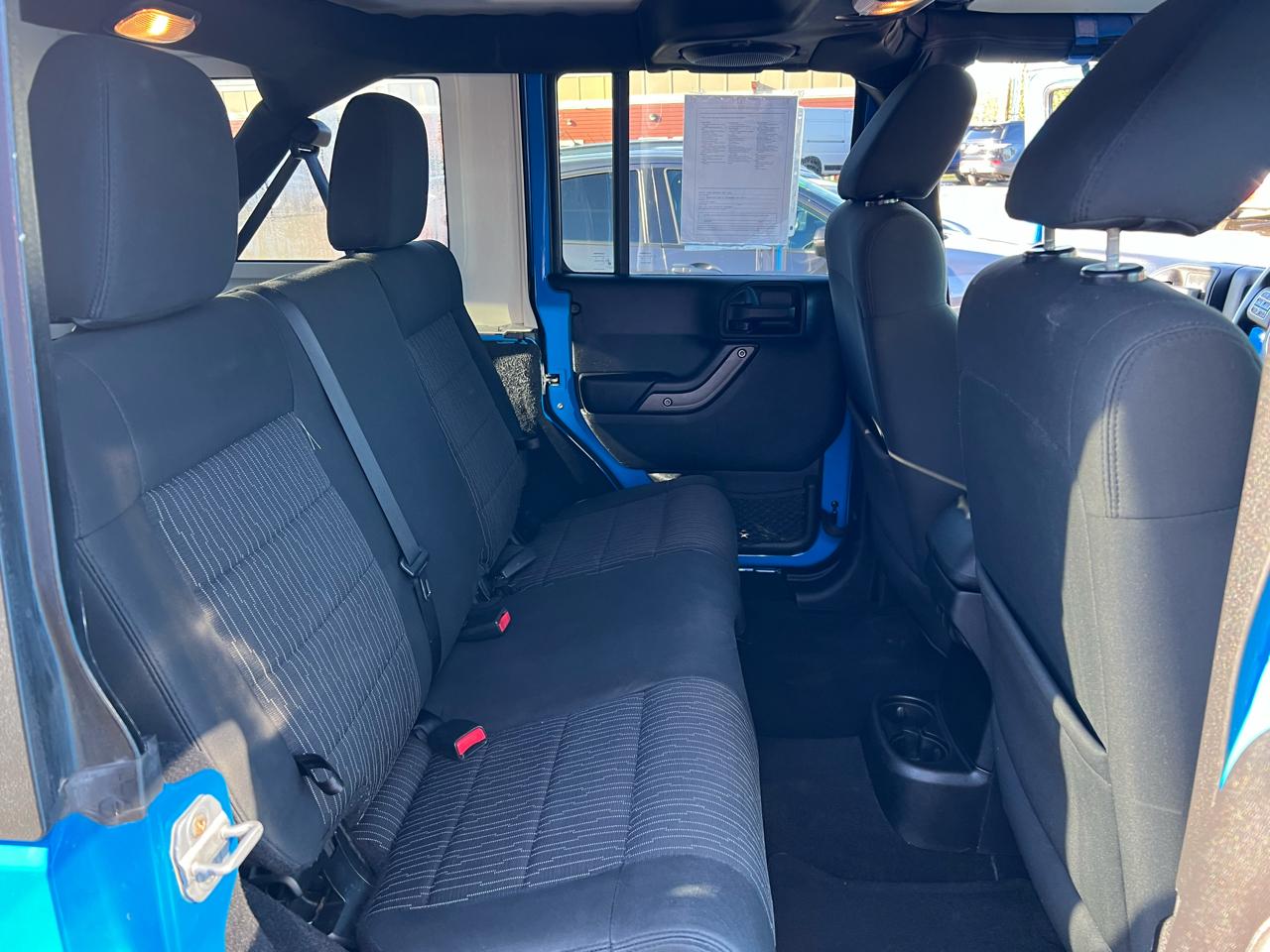 Jeep Wrangler Unlimited 4WD 4dr Sport 2011