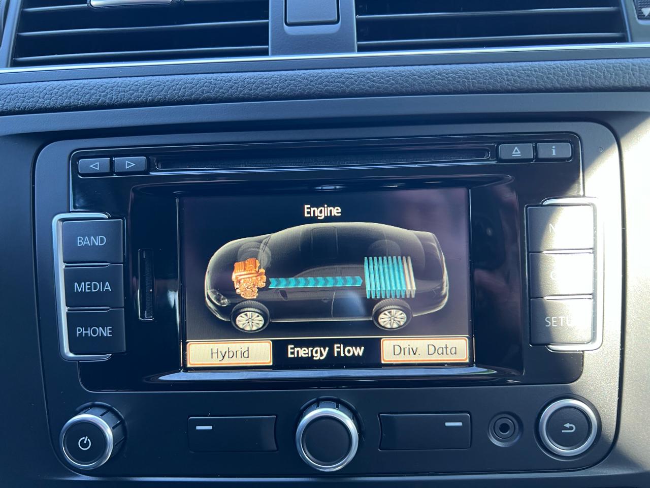 Volkswagen Jetta Sedan 4dr DSG Hybrid 2014