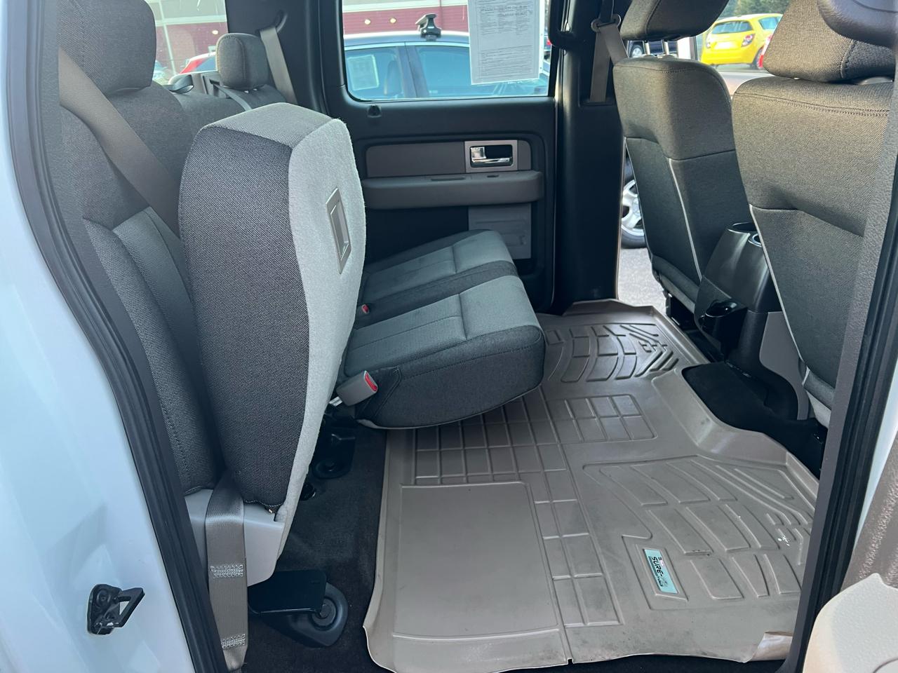 Ford F-150 2WD SuperCrew 145" XL 2009