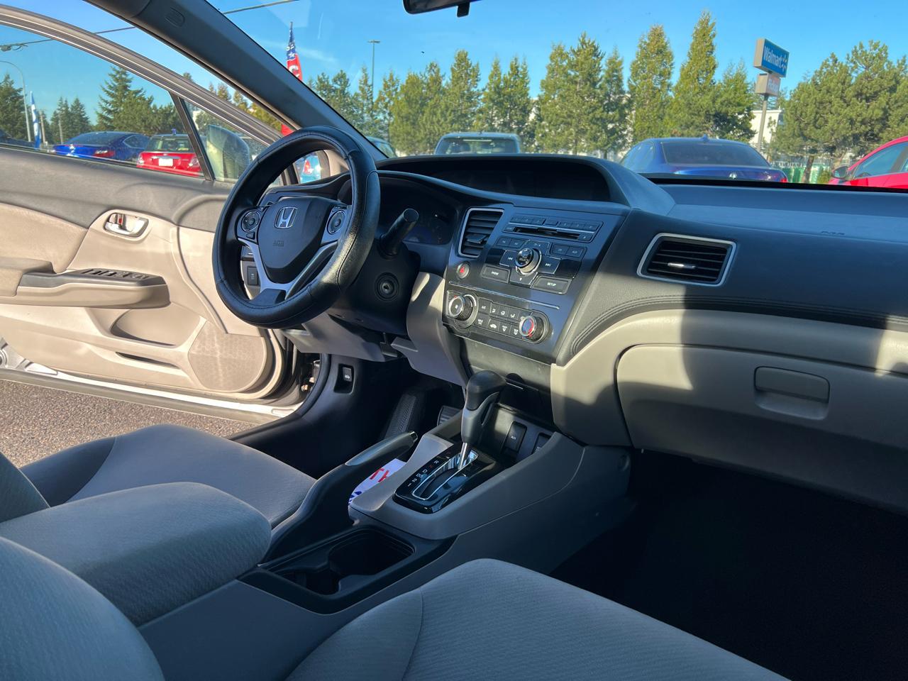 Honda Civic Sdn 4dr Auto LX 2013