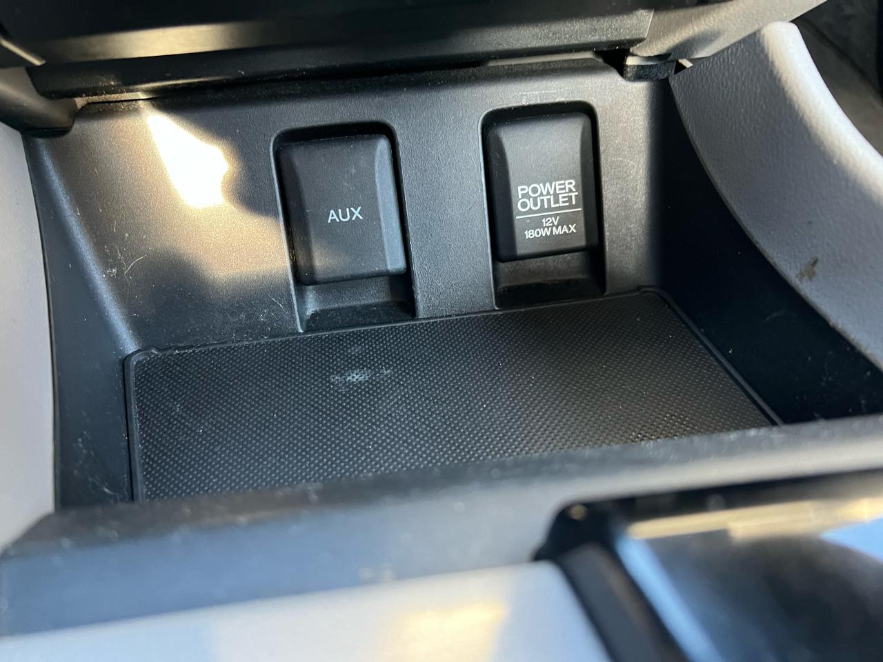 Honda Civic Sdn 4dr Auto LX 2013