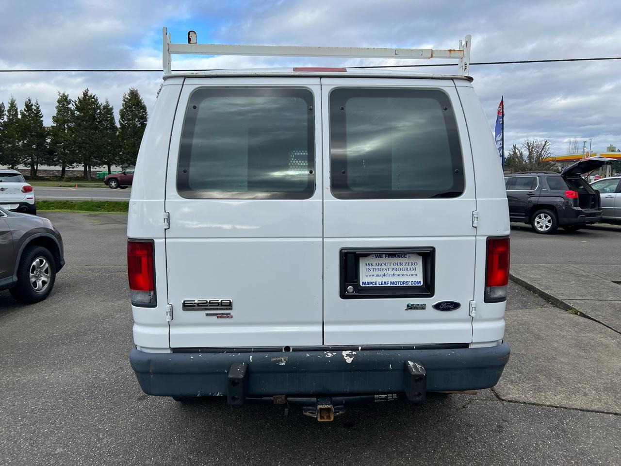 Ford Econoline Cargo Van E-250 Commercial 2013