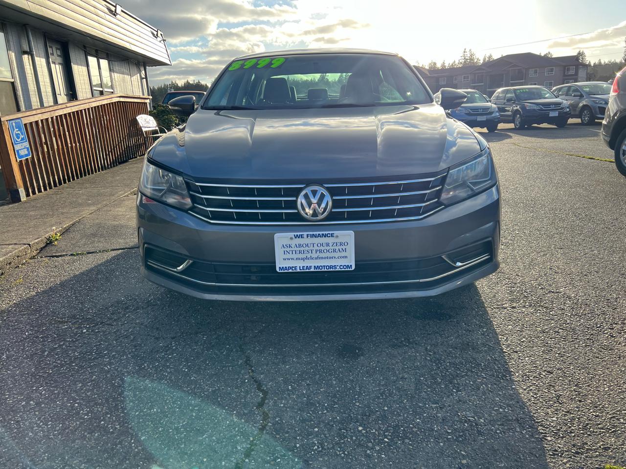 Volkswagen Passat 4dr Sdn 1.8T Auto SE PZEV 2016