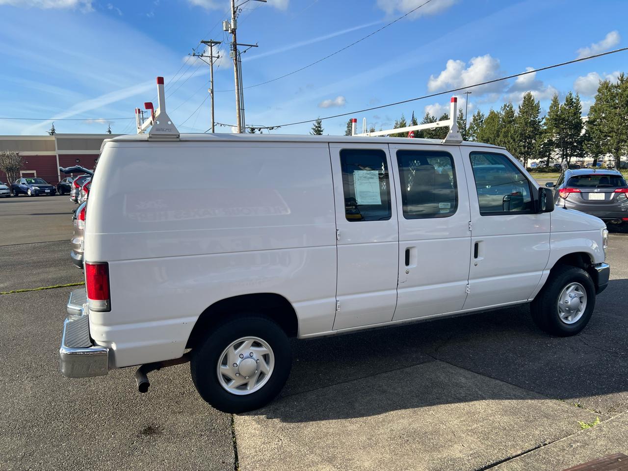 Ford Econoline Cargo Van E-250 HD 2012