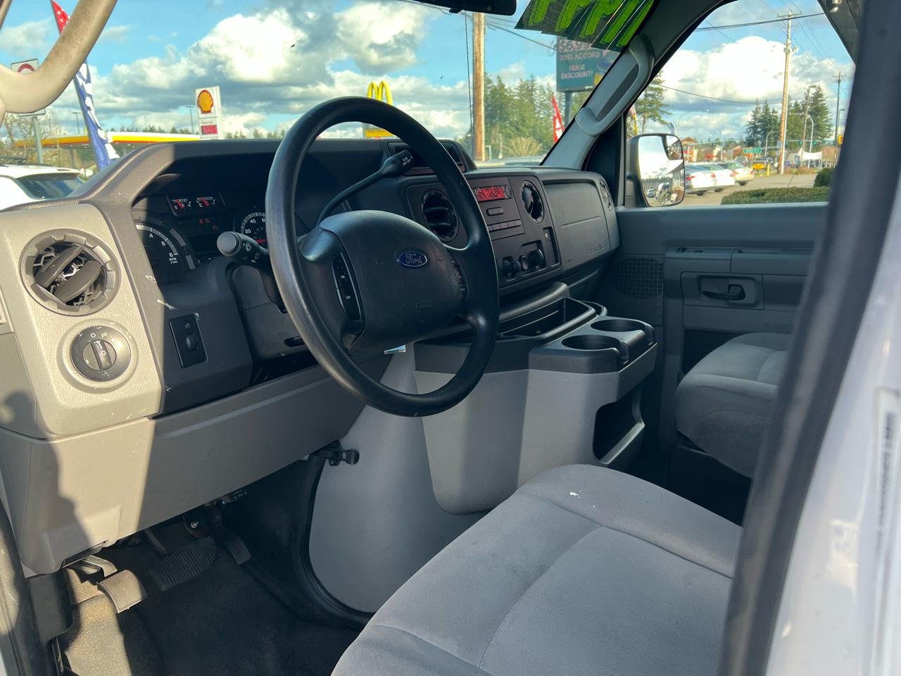 Ford Econoline Cargo Van E-250 HD 2012