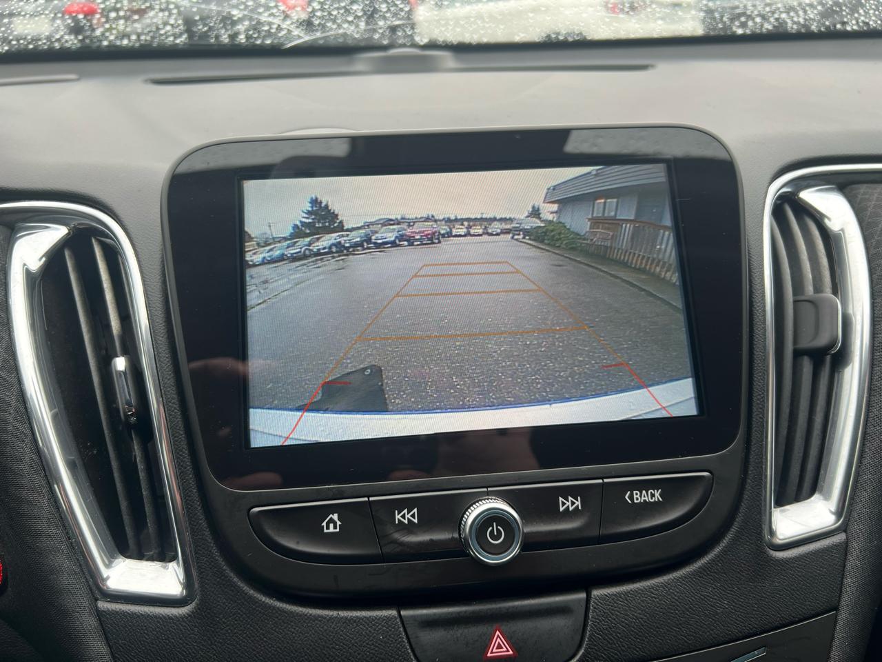 Chevrolet Malibu 4dr Sdn LT w/1LT 2018