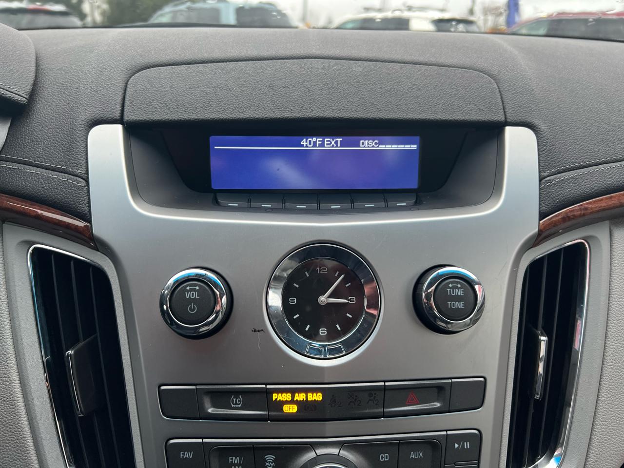 Cadillac CTS Sedan 4dr Sdn 3.0L Luxury RWD 2011