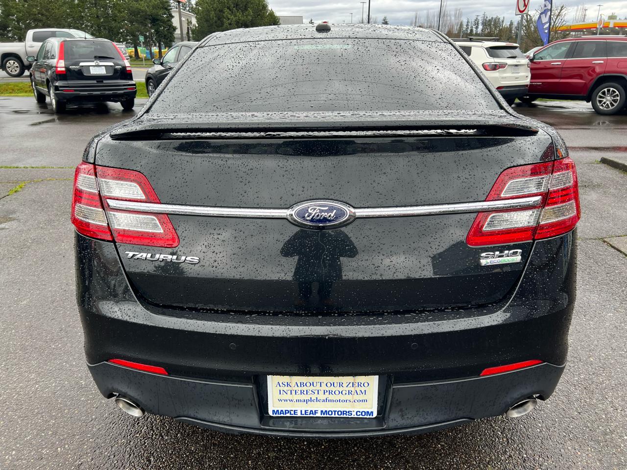 Ford Taurus 4dr Sdn SHO AWD 2013