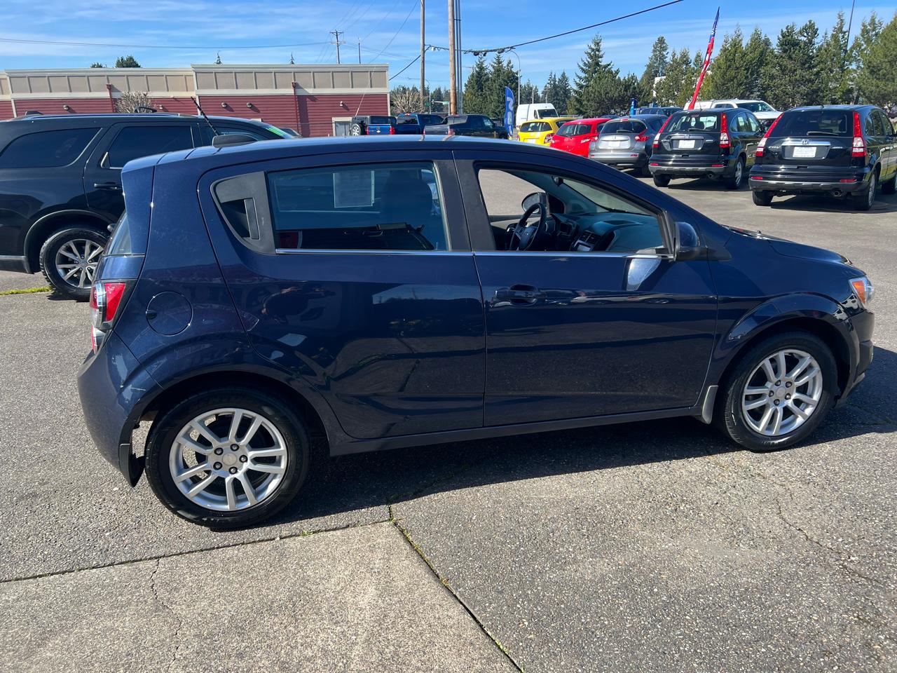 Chevrolet Sonic 5dr HB Auto LT 2015