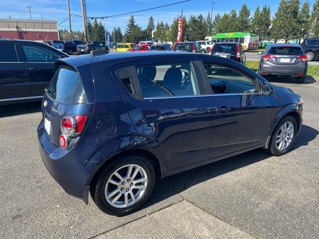 Chevrolet Sonic 5dr HB Auto LT 2015