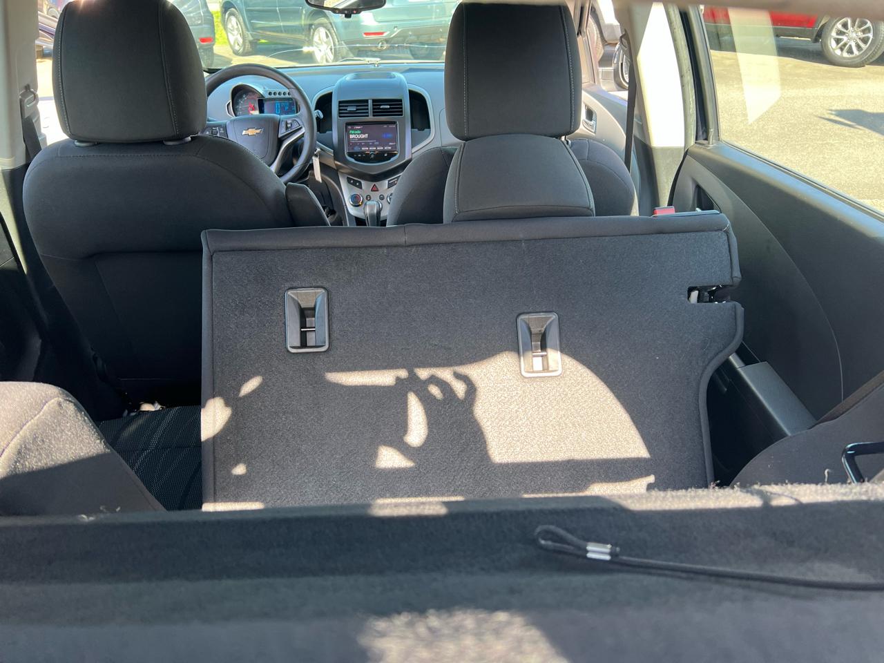 Chevrolet Sonic 5dr HB Auto LT 2015