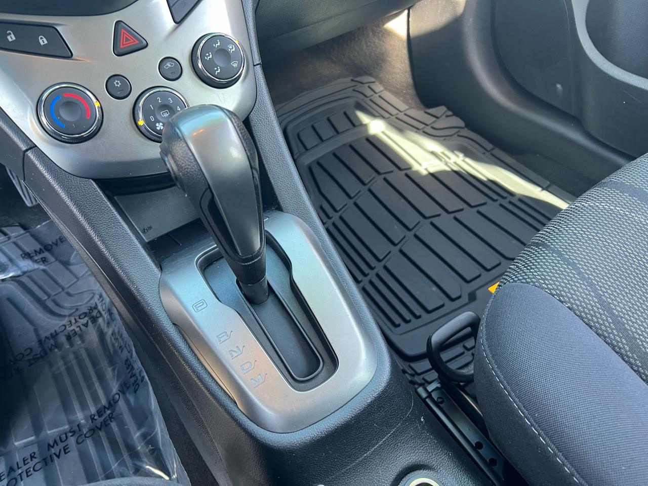 Chevrolet Sonic 5dr HB Auto LT 2015