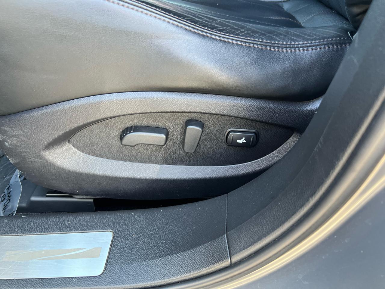 Infiniti FX35 AWD 4dr 2012