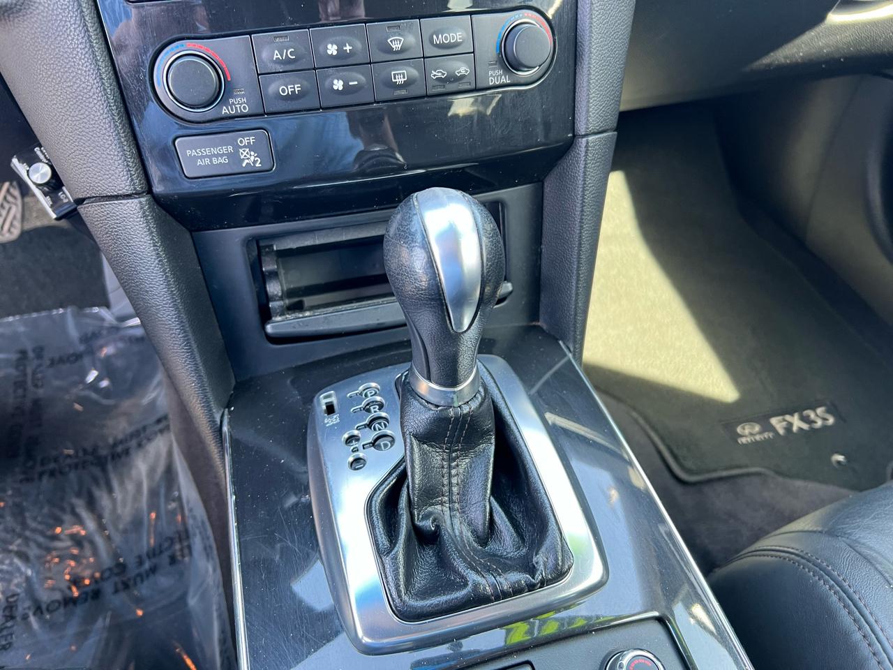 Infiniti FX35 AWD 4dr 2012