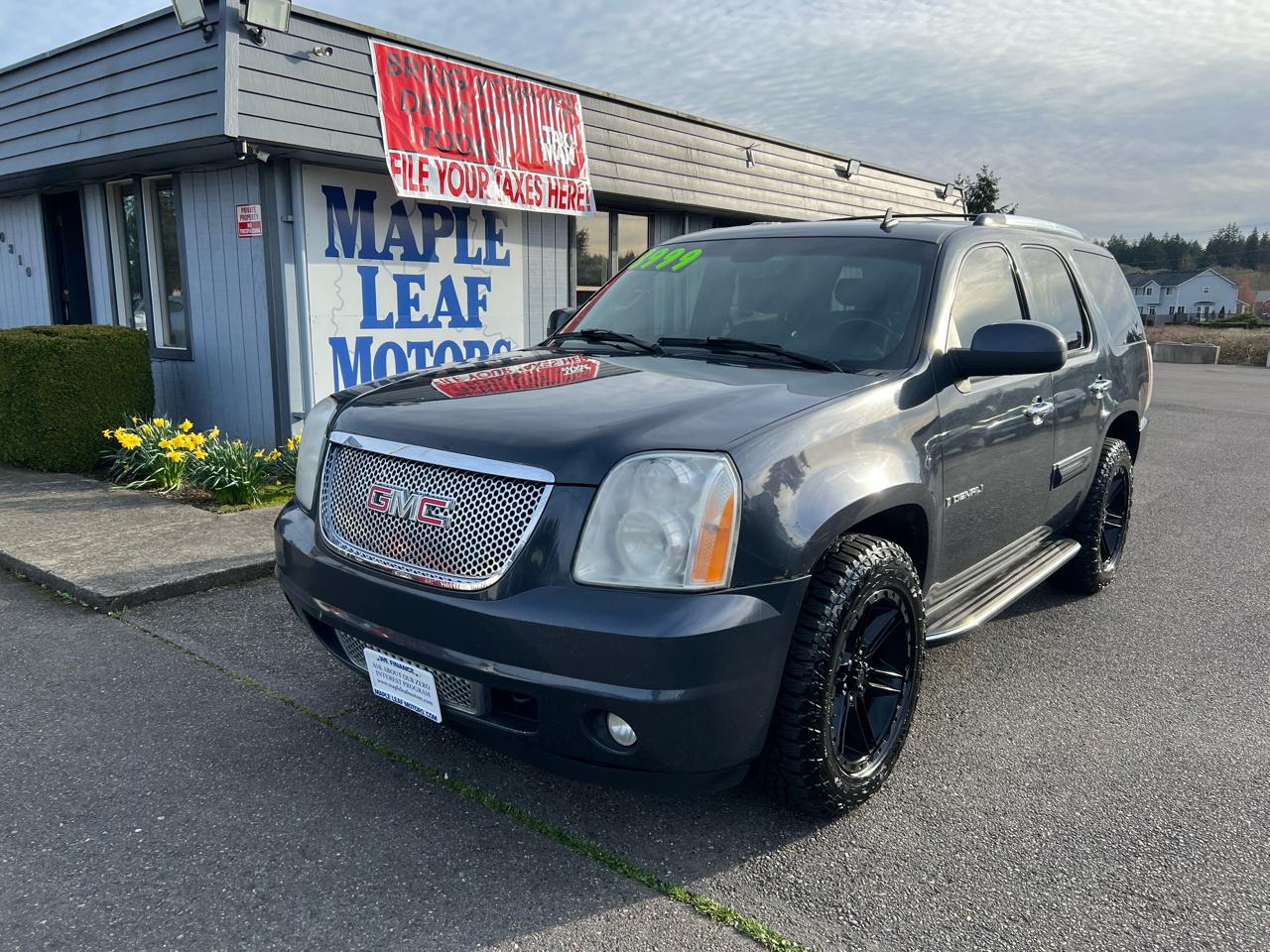 2008 GMC Yukon Denali AWD 4dr