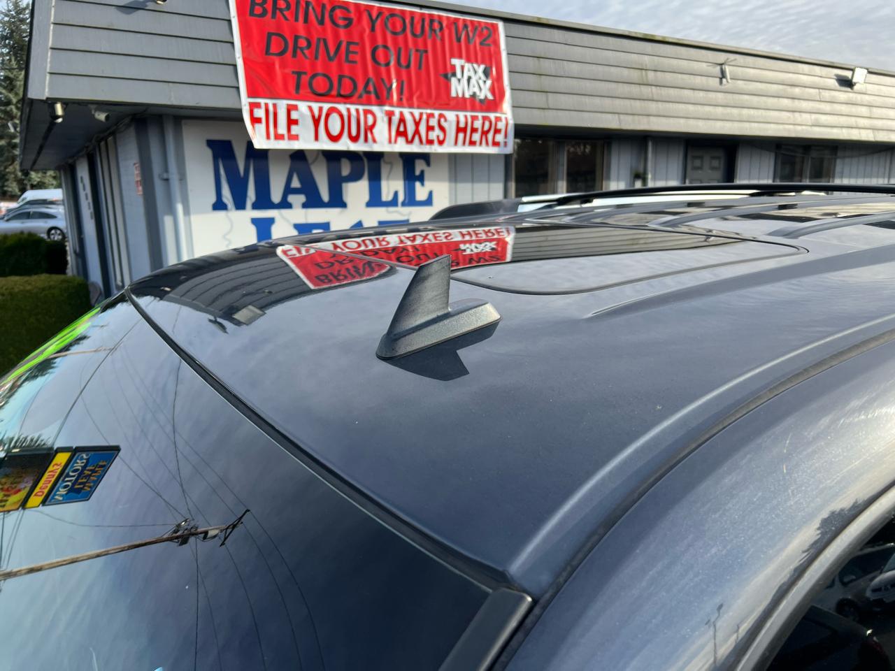 GMC Yukon Denali AWD 4dr 2008