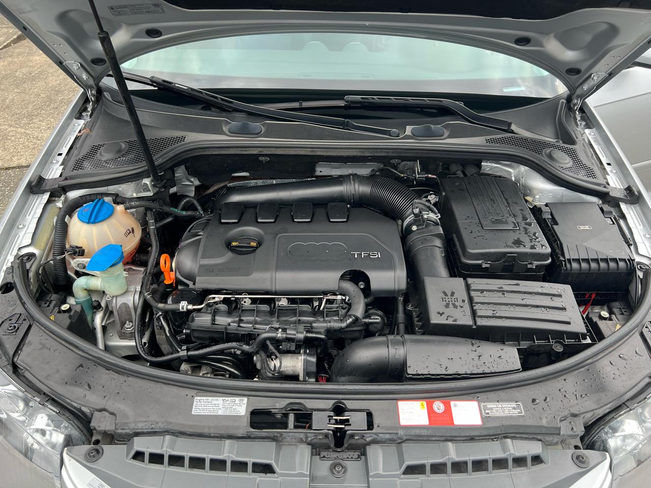 Audi A3 4dr HB Auto DSG FrontTrak PZEV 2008