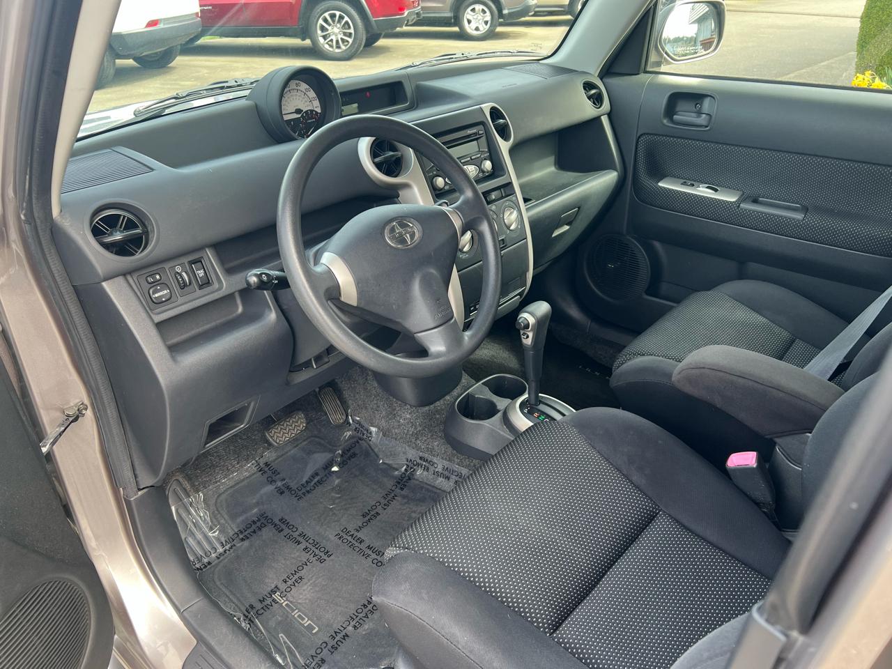 Scion xB Base 4D Wagon 2006