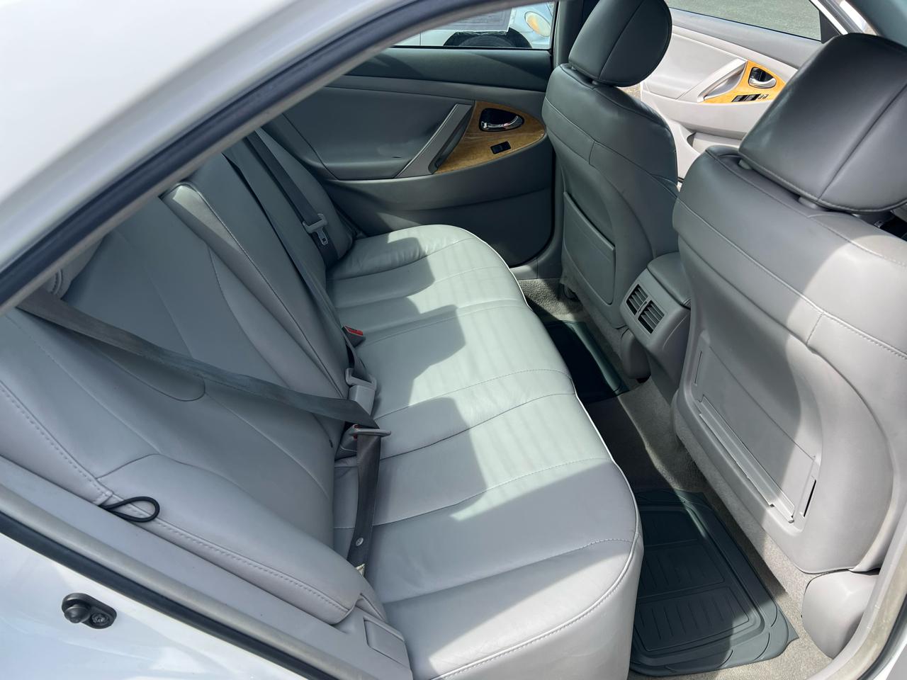 Toyota Camry 4dr Sdn V6 Auto XLE (Natl) 2007