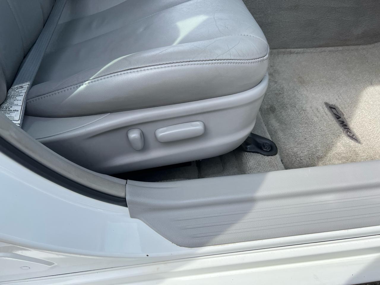 Toyota Camry 4dr Sdn V6 Auto XLE (Natl) 2007