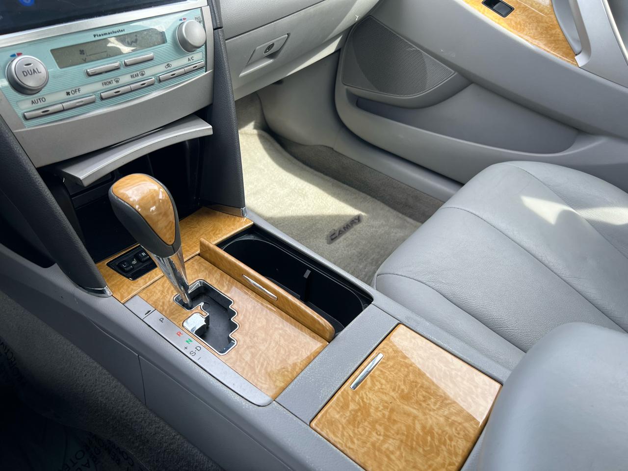 Toyota Camry 4dr Sdn V6 Auto XLE (Natl) 2007