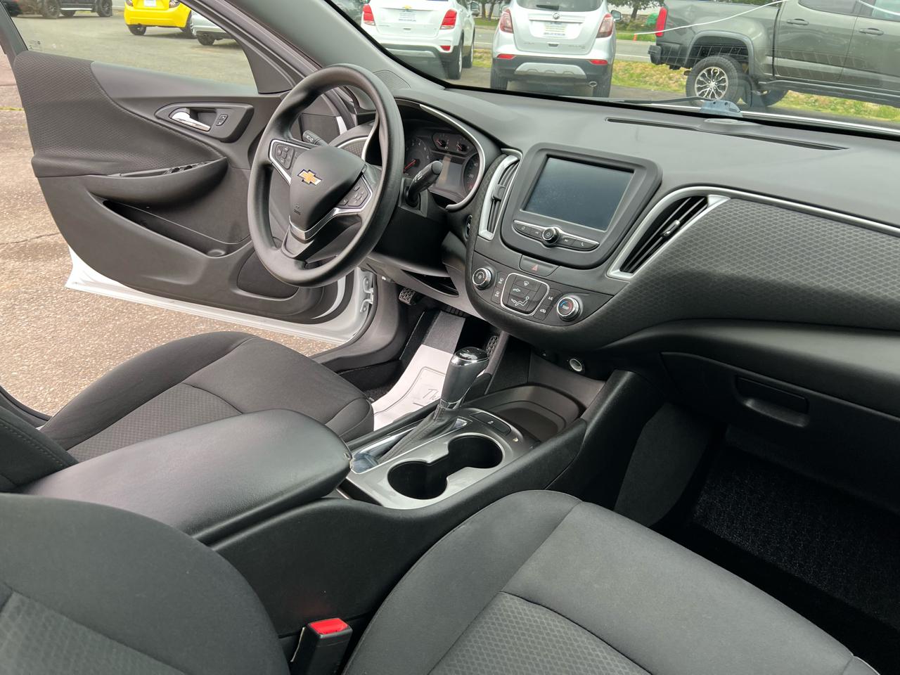 Chevrolet Malibu 4dr Sdn LS w/1LS 2016