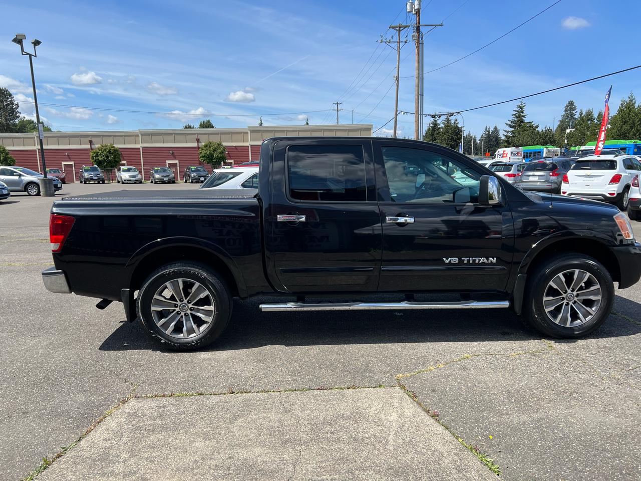 Nissan Titan 4WD Crew Cab SWB SL 2012