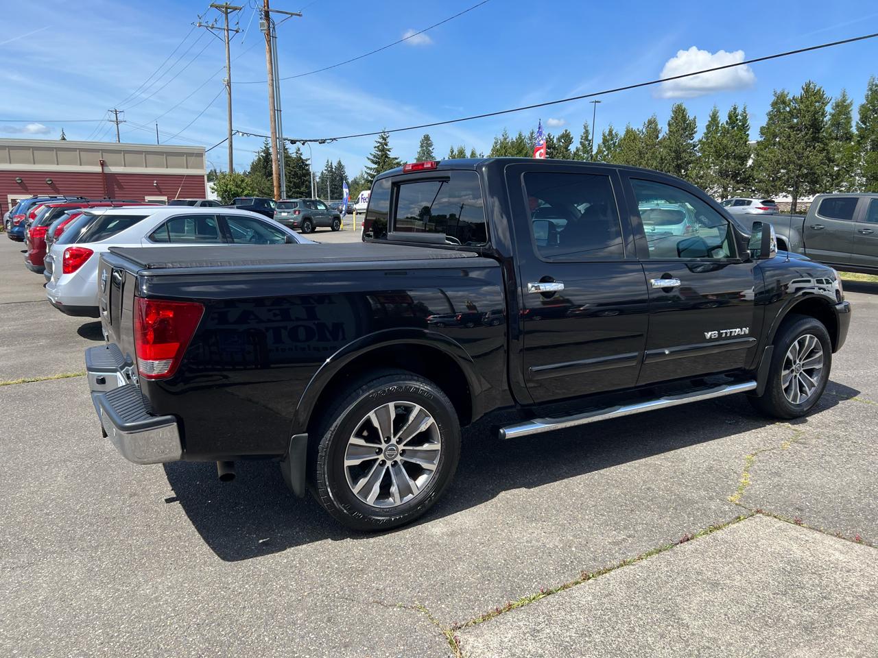 Nissan Titan 4WD Crew Cab SWB SL 2012