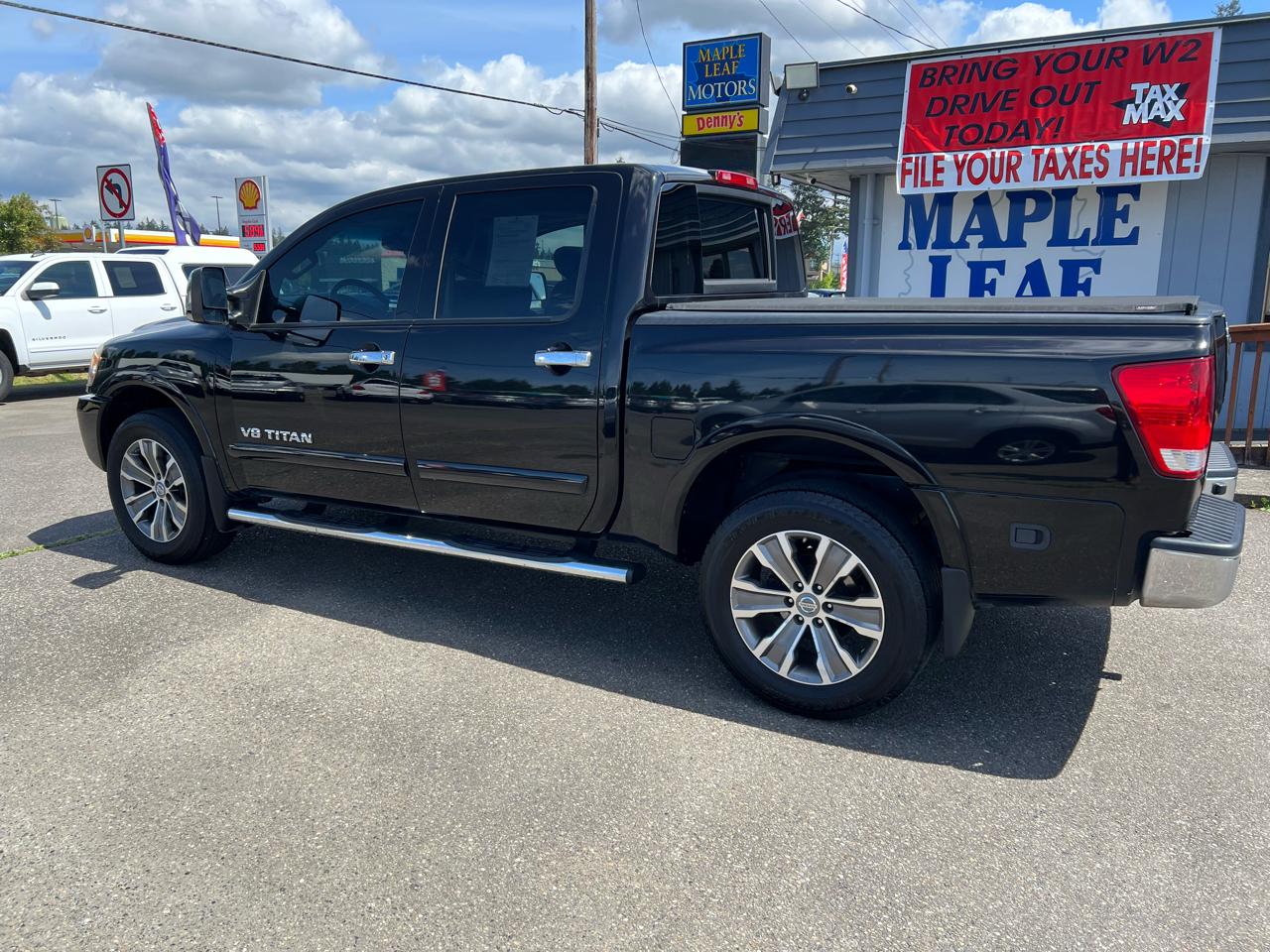 Nissan Titan 4WD Crew Cab SWB SL 2012