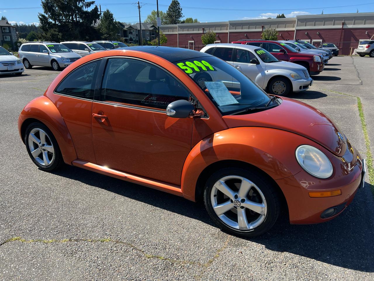 Volkswagen New Beetle Coupe 2dr 2.5L Auto 2010