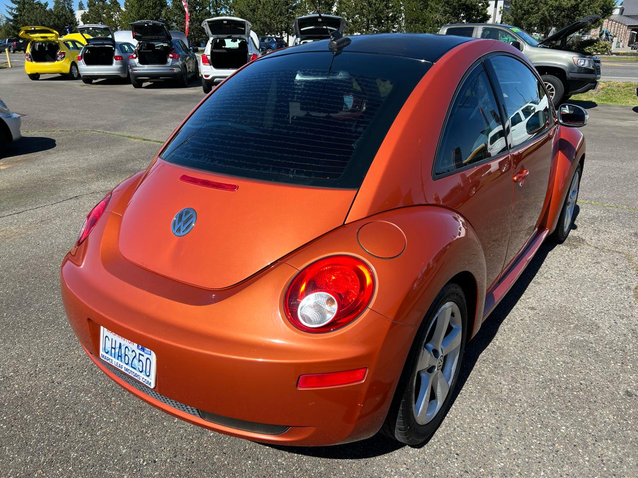 Volkswagen New Beetle Coupe 2dr 2.5L Auto 2010