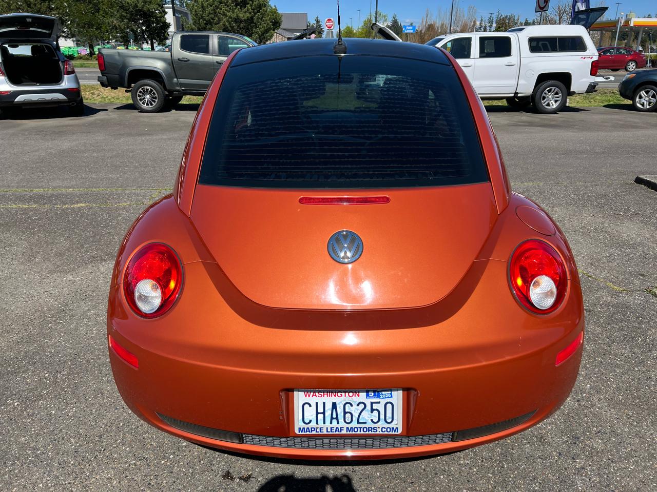 Volkswagen New Beetle Coupe 2dr 2.5L Auto 2010