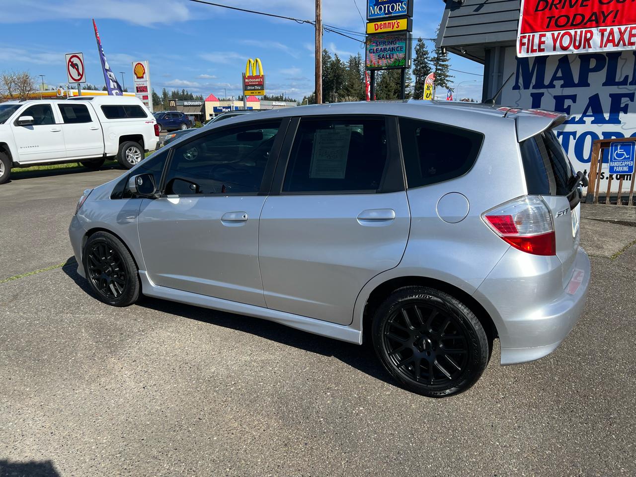 Honda Fit 5dr HB Auto Sport 2011