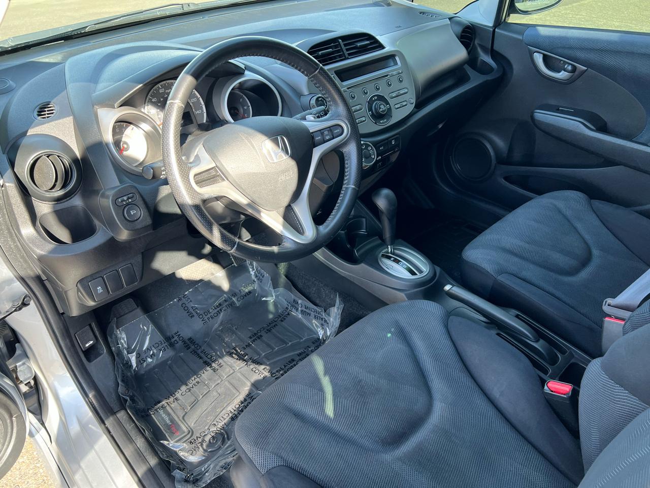 Honda Fit 5dr HB Auto Sport 2011