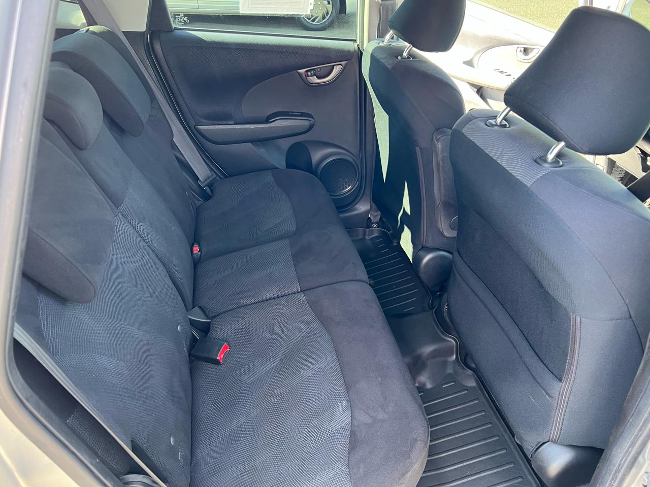 Honda Fit 5dr HB Auto Sport 2011