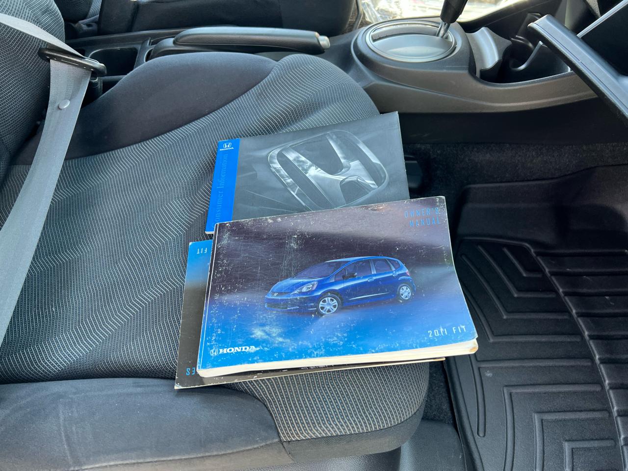 Honda Fit 5dr HB Auto Sport 2011