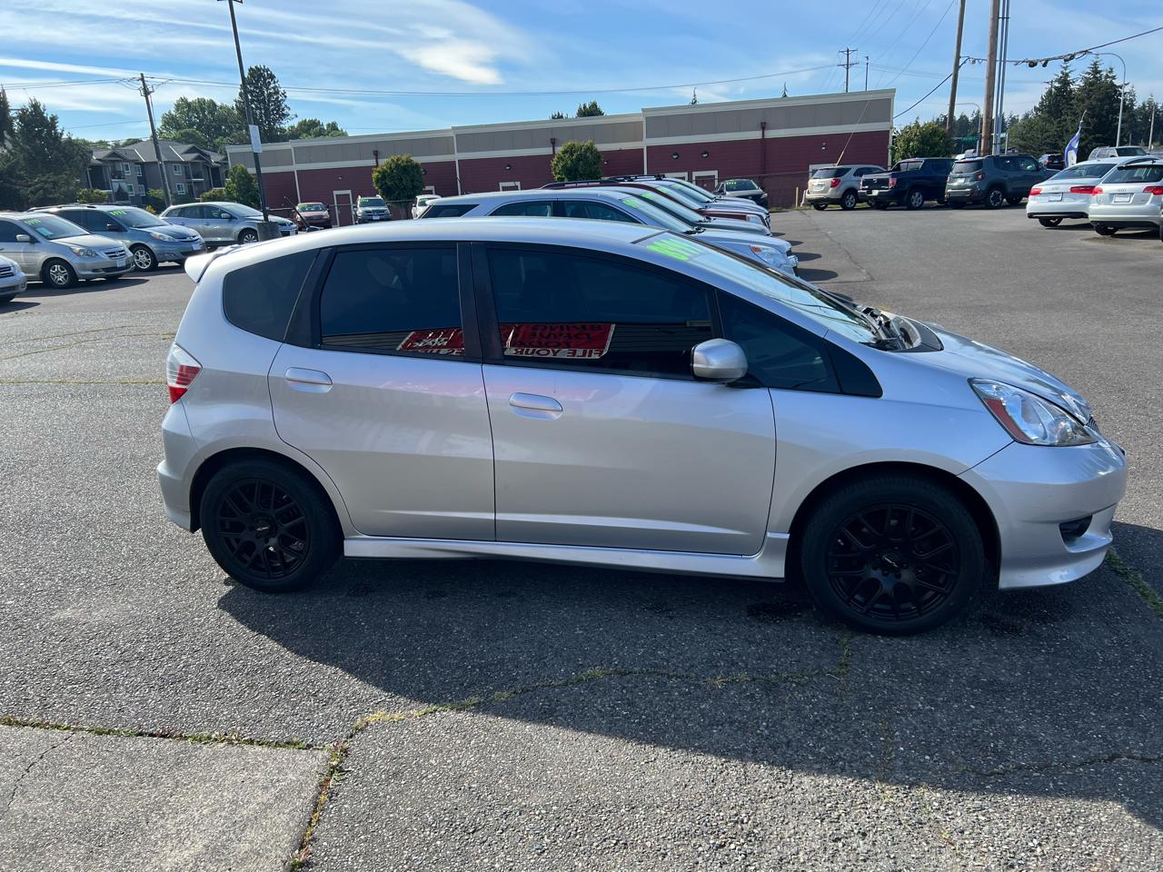 Honda Fit 5dr HB Auto Sport 2011