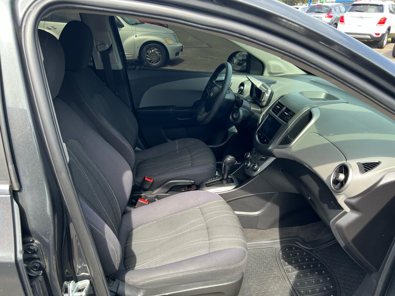 Chevrolet Sonic 5dr HB Auto LT 2014