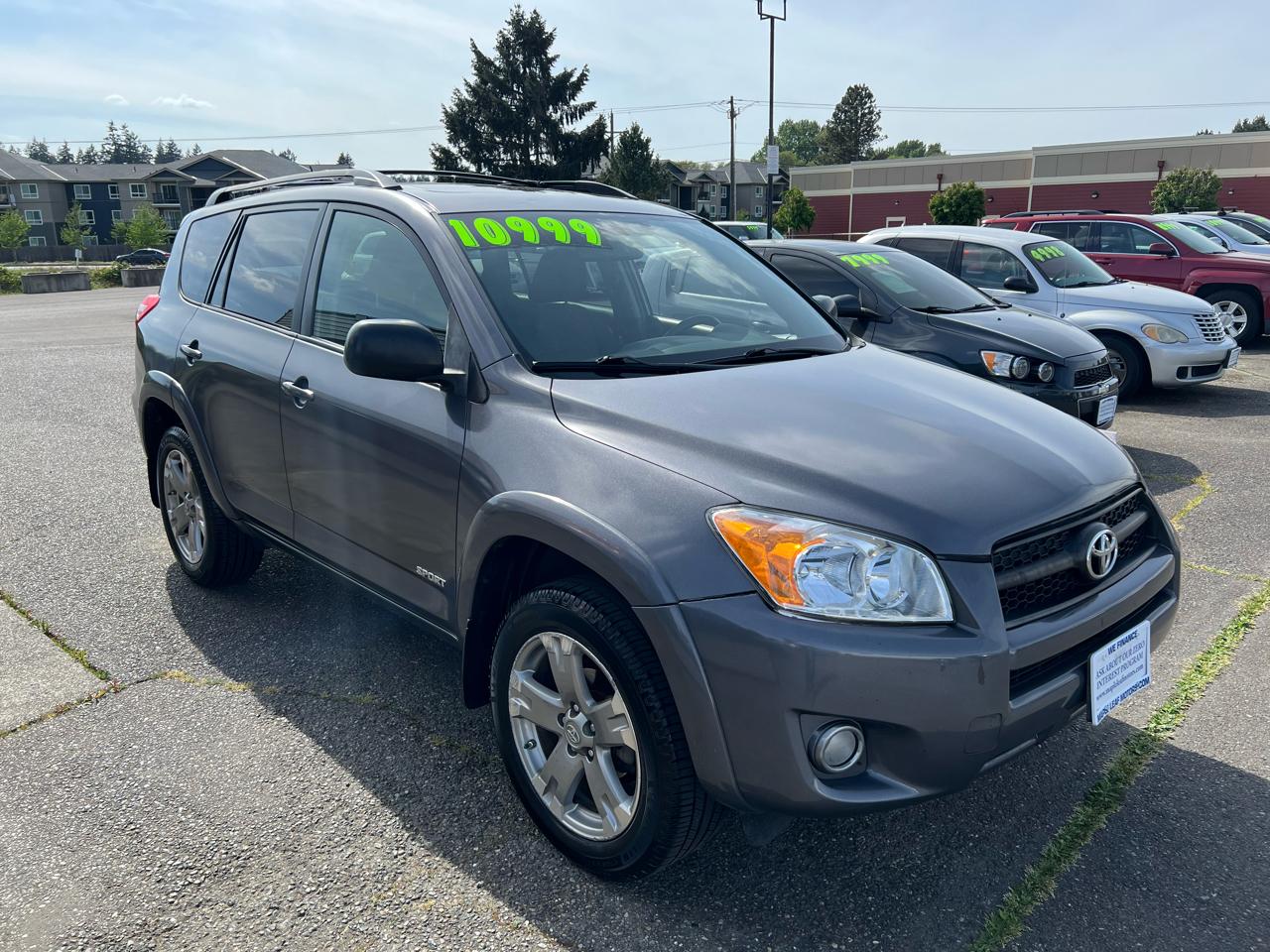 Toyota RAV4 FWD 4dr 4-cyl 4-Spd AT Sport (Natl) 2009