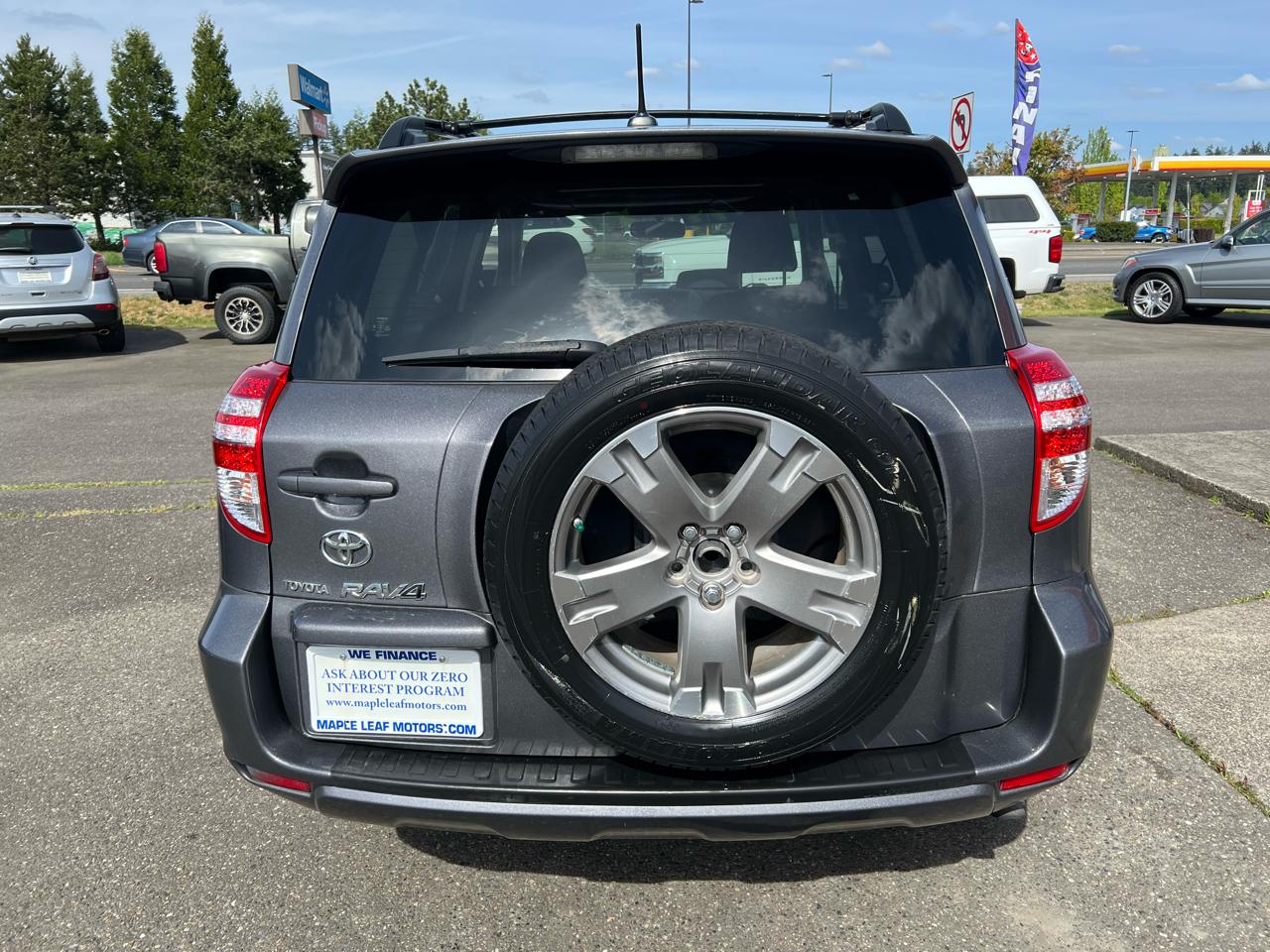 Toyota RAV4 FWD 4dr 4-cyl 4-Spd AT Sport (Natl) 2009