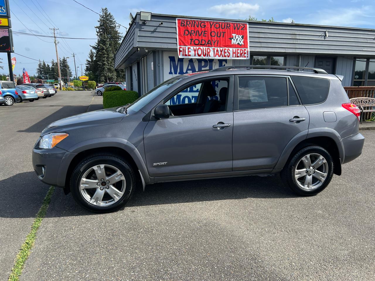 Toyota RAV4 FWD 4dr 4-cyl 4-Spd AT Sport (Natl) 2009