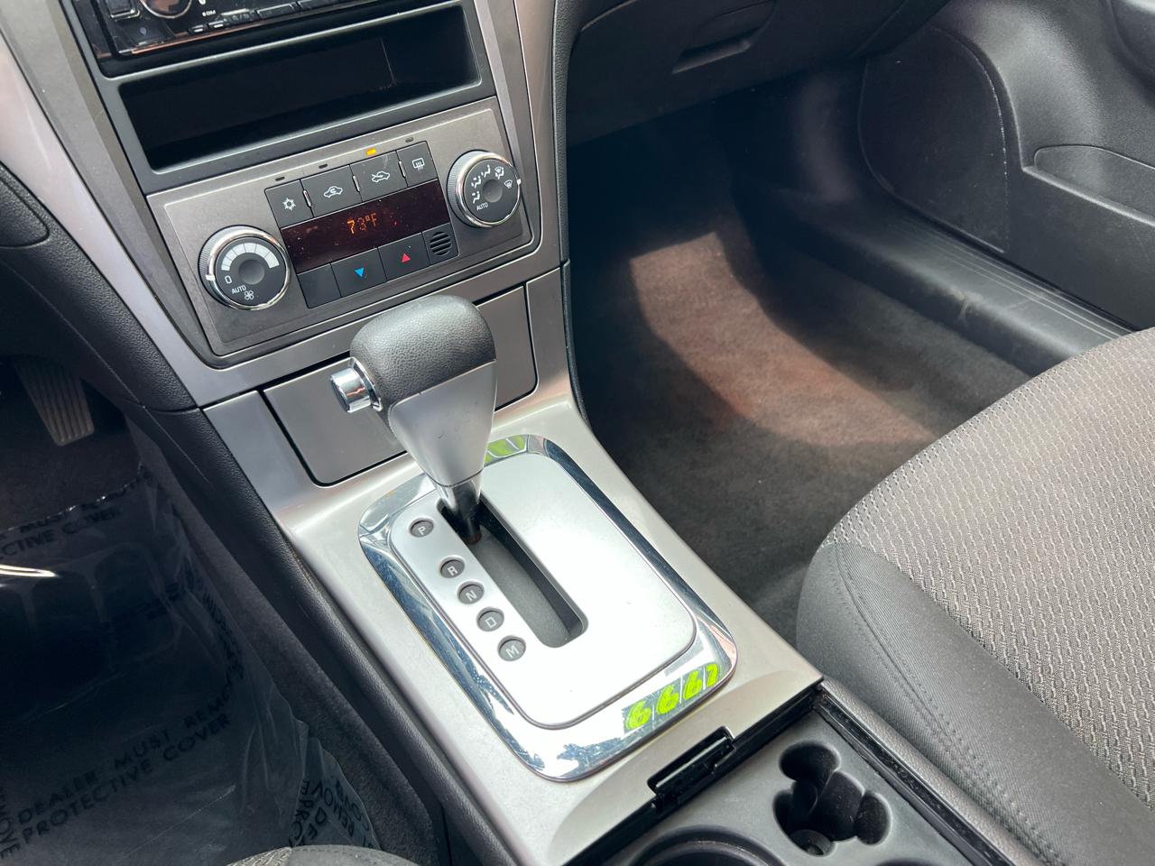 Saturn Aura 4dr Sdn XR 2008