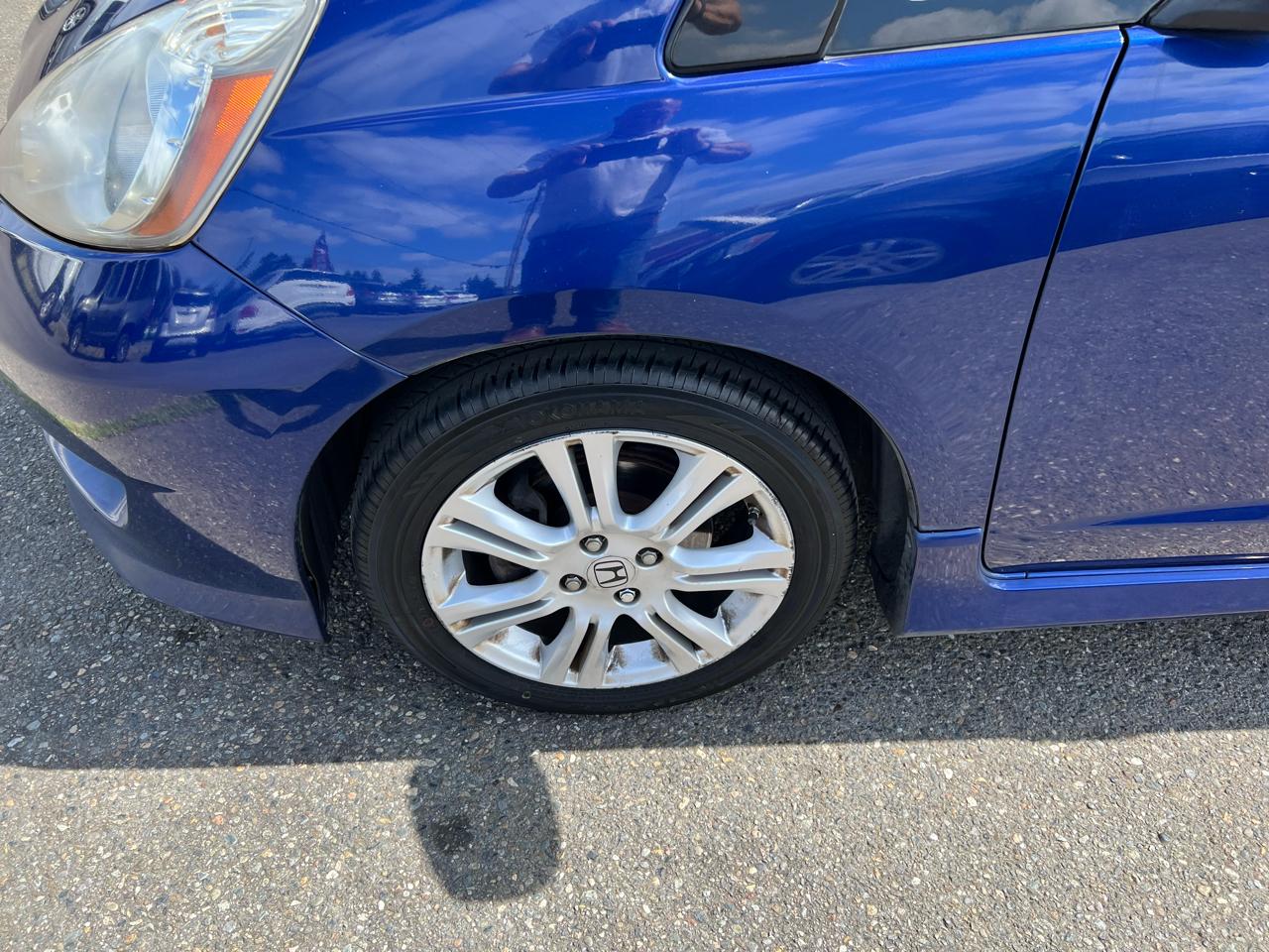Honda Fit 5dr HB Auto Sport 2011