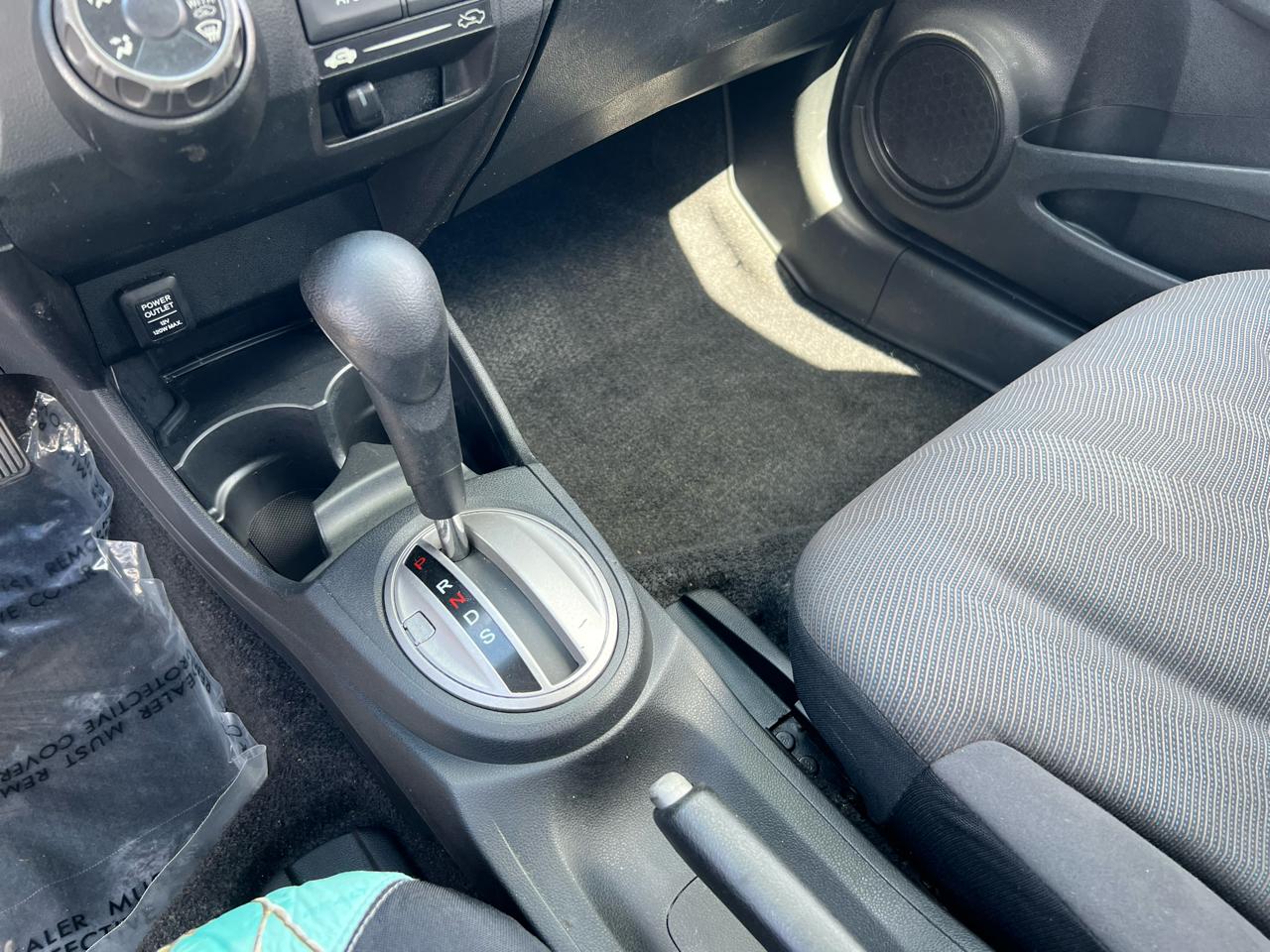 Honda Fit 5dr HB Auto Sport 2011